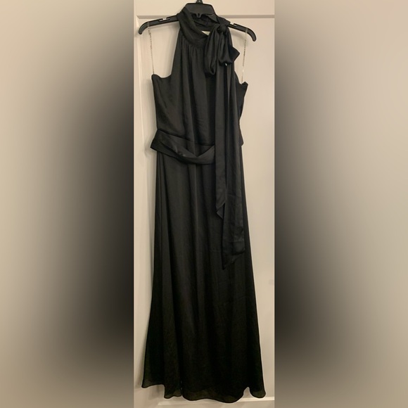 Sachin & Babi Black Kayla Halter Gown size 10 Elegant Satin Tie Neck Maxi NWOT - Picture 4 of 11